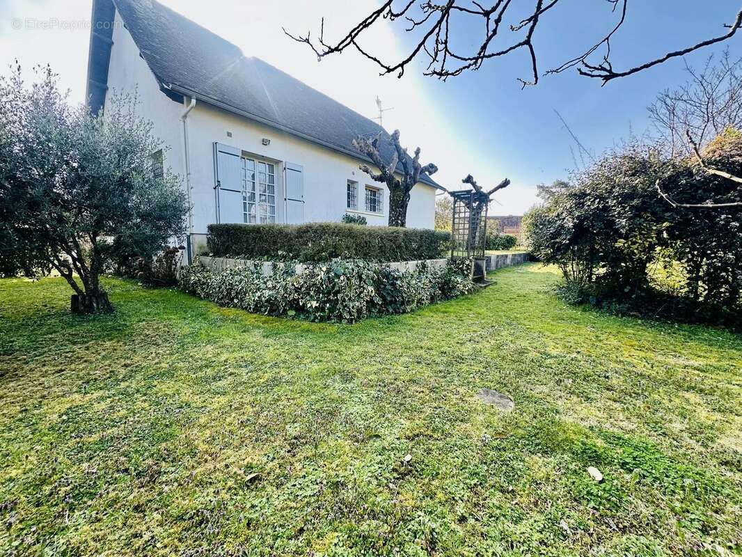 Maison à LAMONZIE-SAINT-MARTIN