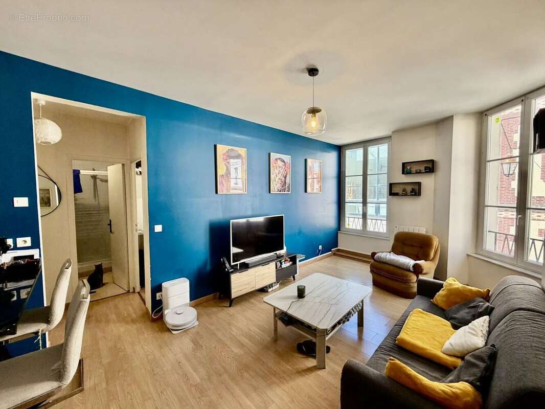 Appartement à COULOMMIERS