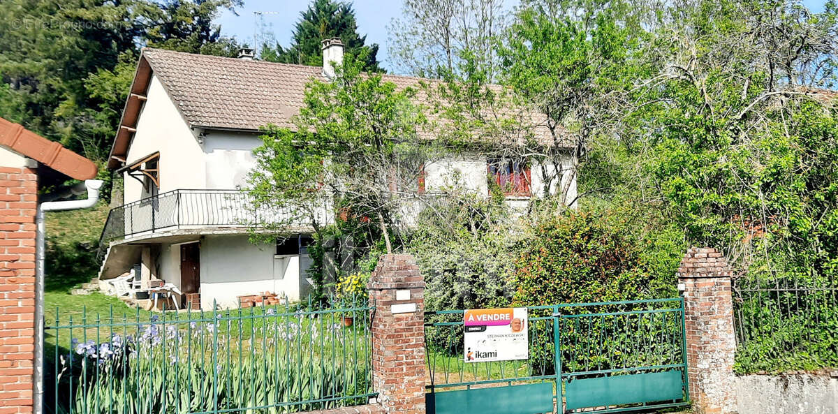 Maison à LEUGNY