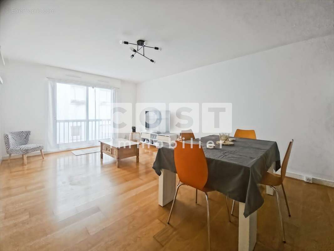 Appartement à BOIS-COLOMBES