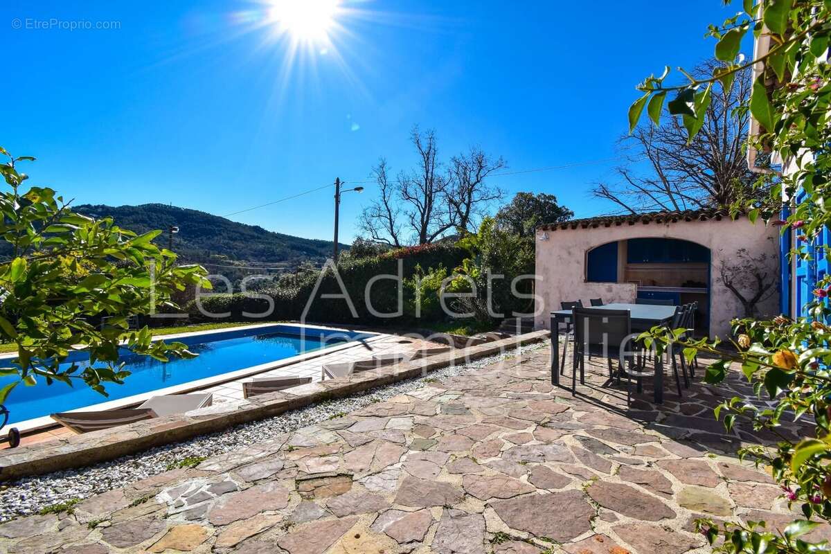 Maison à LES ADRETS-DE-L'ESTEREL