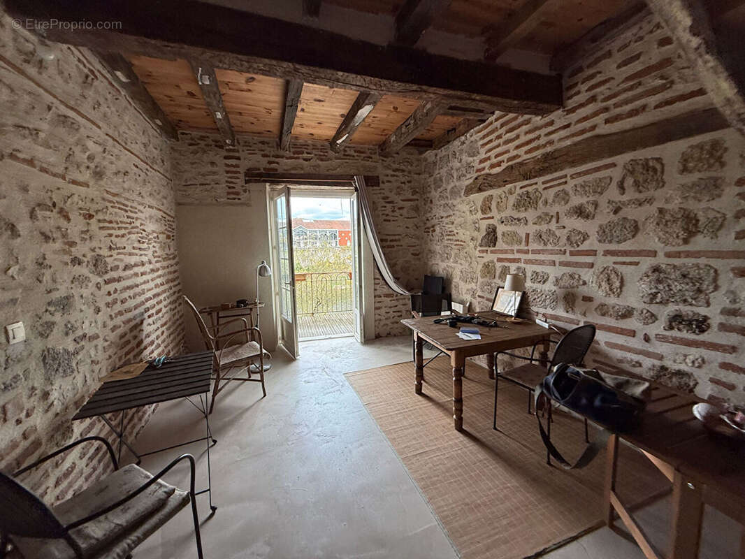 Maison à VILLENEUVE-SUR-LOT