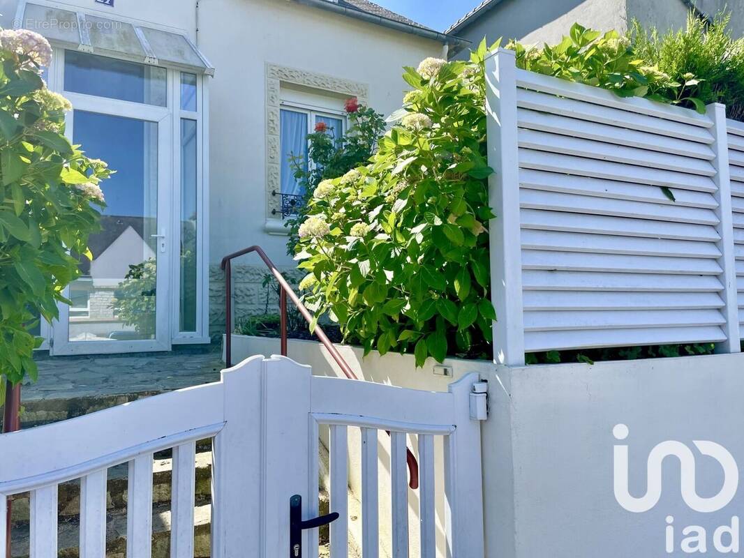 Photo 1 - Maison à PONT-DE-BUIS-LES-QUIMERCH