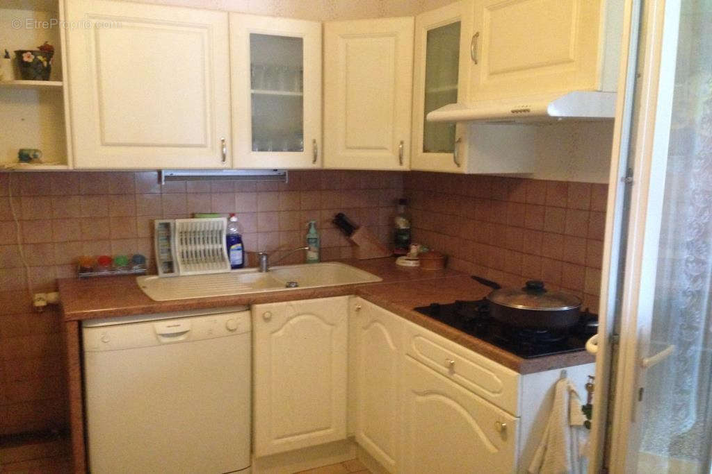 Maison à SAINT-LAURENT-DE-LA-SALANQUE