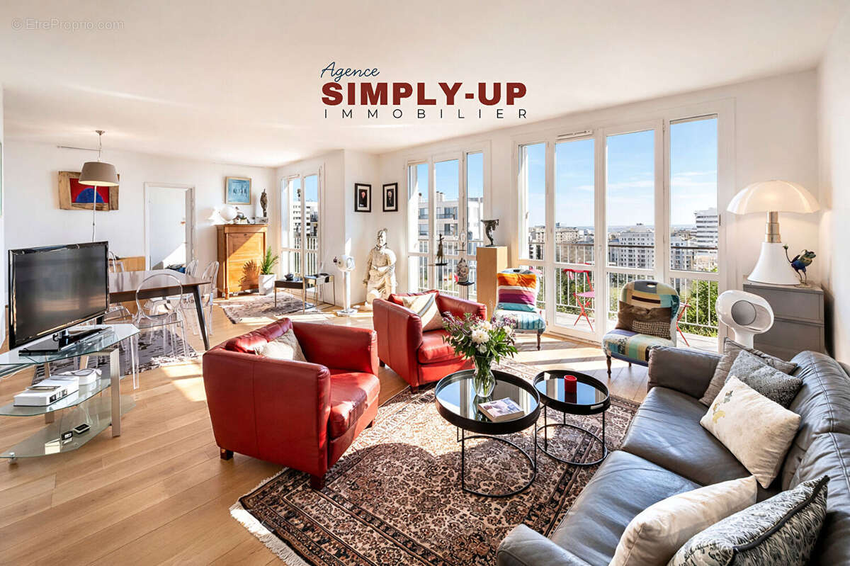 Appartement à PARIS-20E