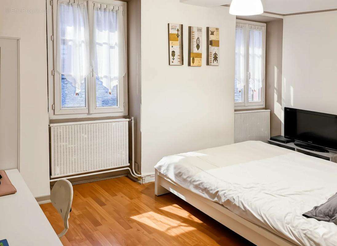 Maison à FONTENAY-SAINT-PERE