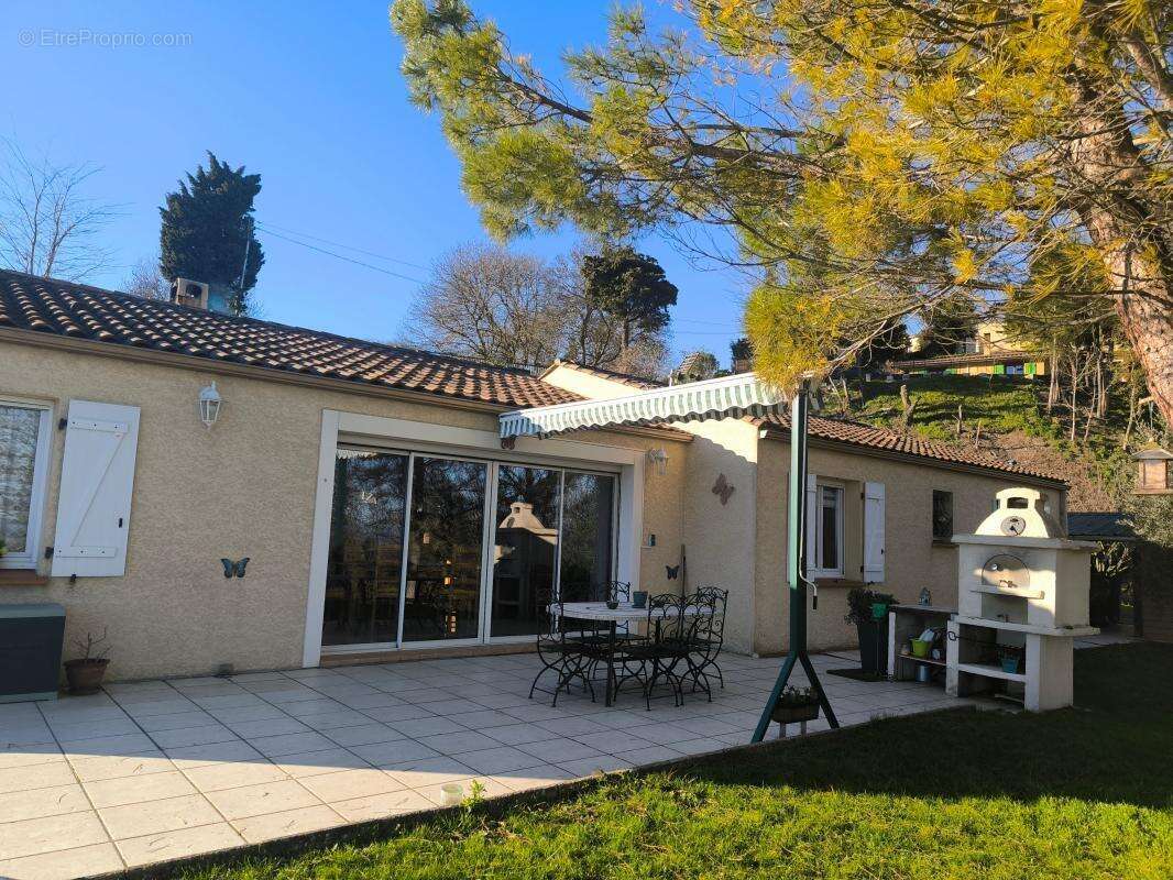 Villa plain pied de 130 m2 entourée de nature sur terrain de 4539 m2 avec  PISCINE - photo 5