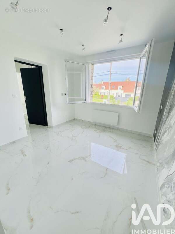 Photo 6 - Maison à VERNEUIL-EN-HALATTE