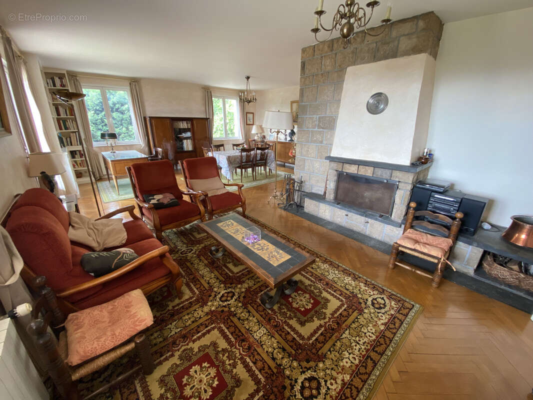 Maison à CLERMONT-FERRAND