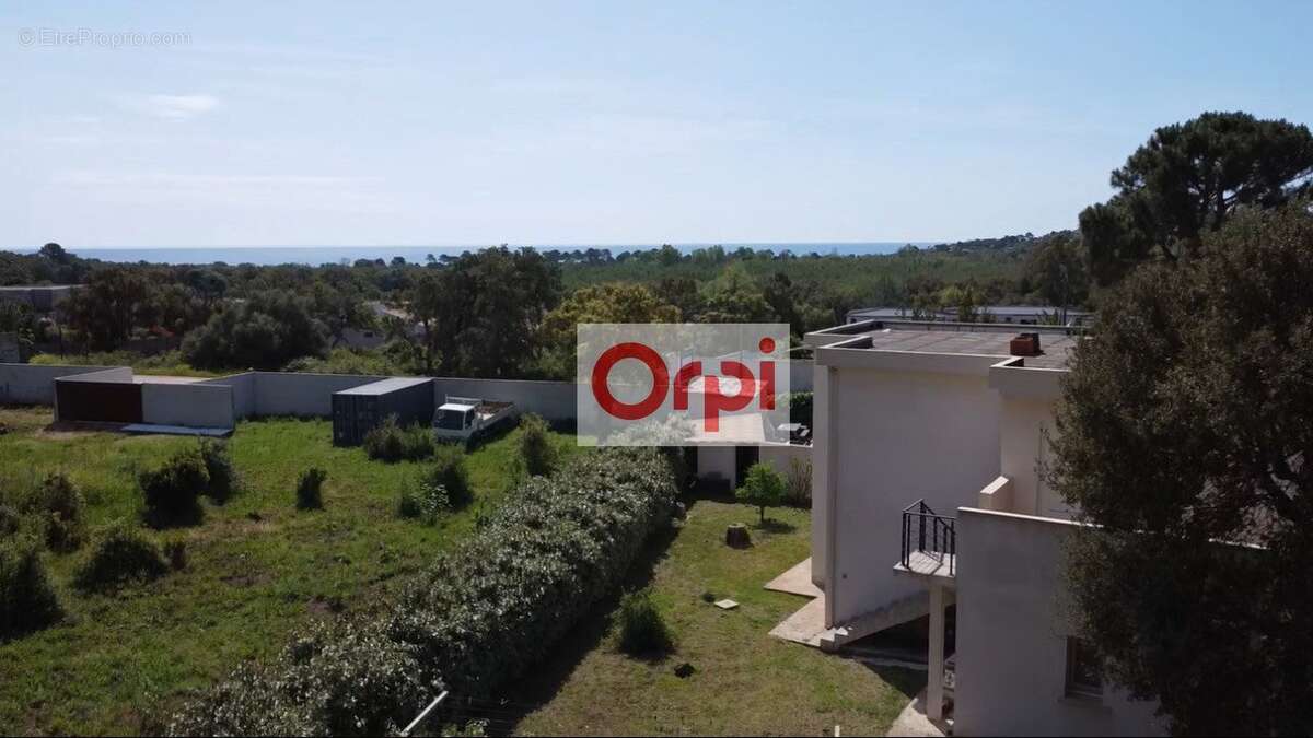 Maison à PORTO-VECCHIO