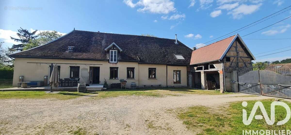 Photo 2 - Maison à VAUCHASSIS