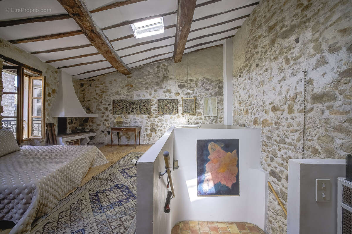 Maison à LA COLLE-SUR-LOUP