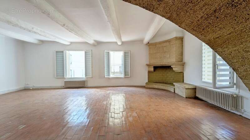 Appartement à SALON-DE-PROVENCE
