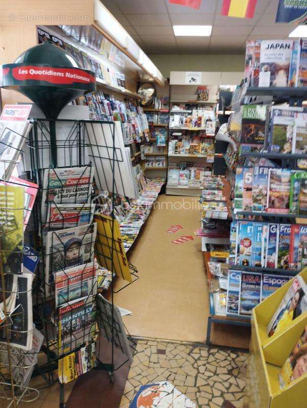 Commerce à GACE