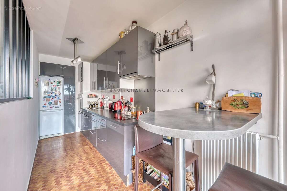 Appartement à PARIS-20E