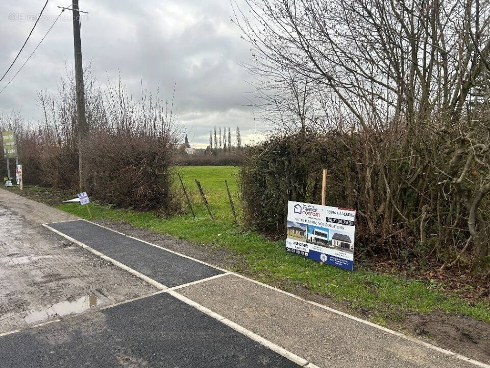 Terrain à SAINT-AMAND-LES-EAUX