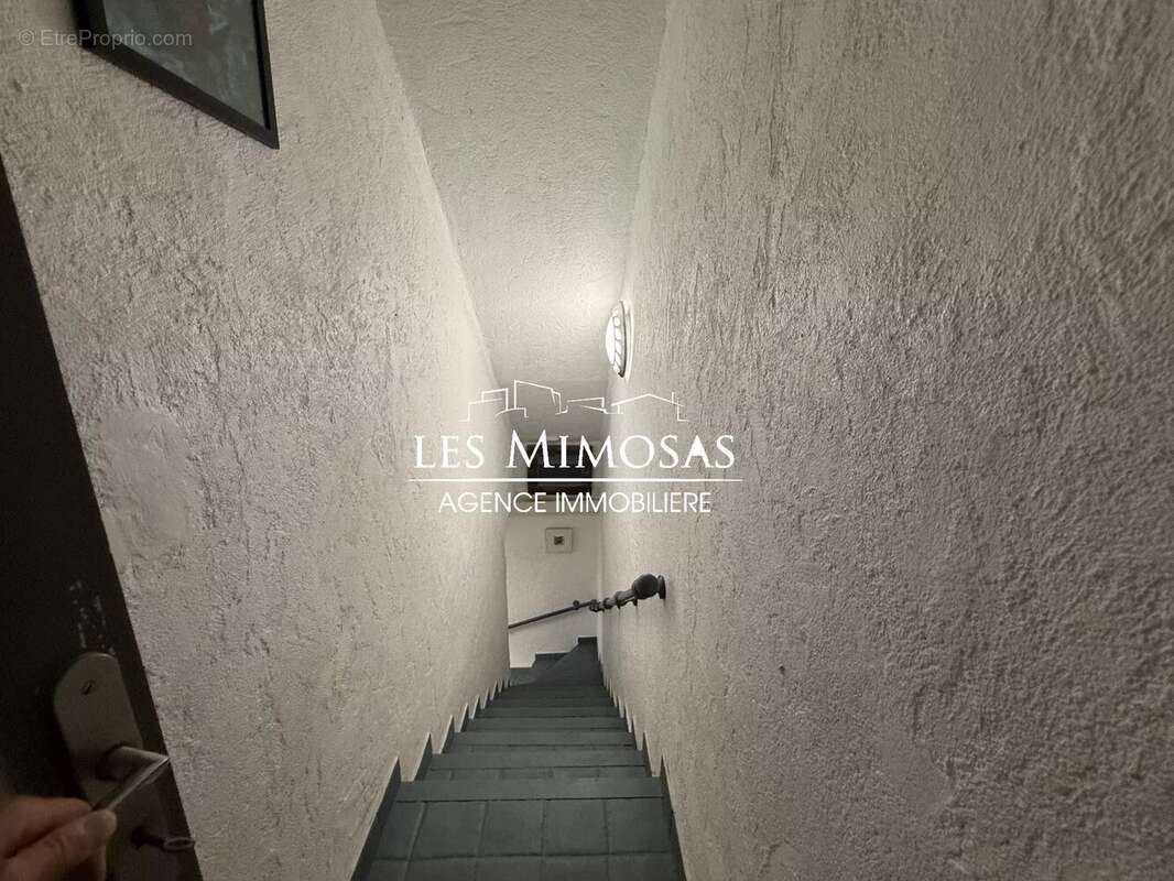 Maison à FREJUS