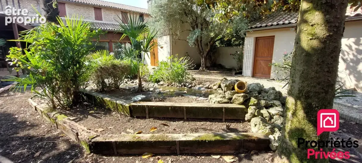 Maison à LE MAS-D'AGENAIS