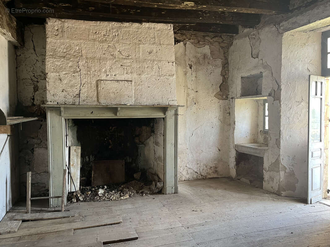 Maison à PERPEZAC-LE-BLANC