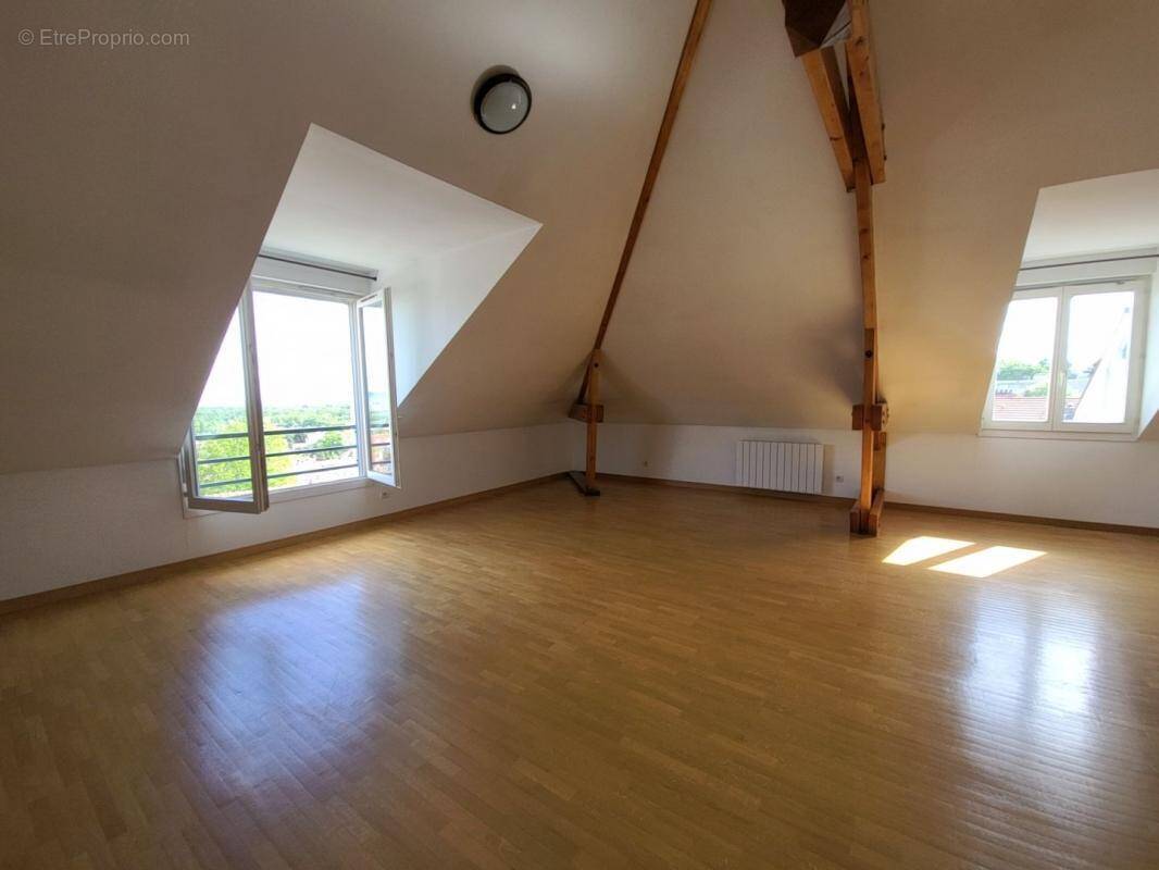 Appartement à CHAMBOURCY
