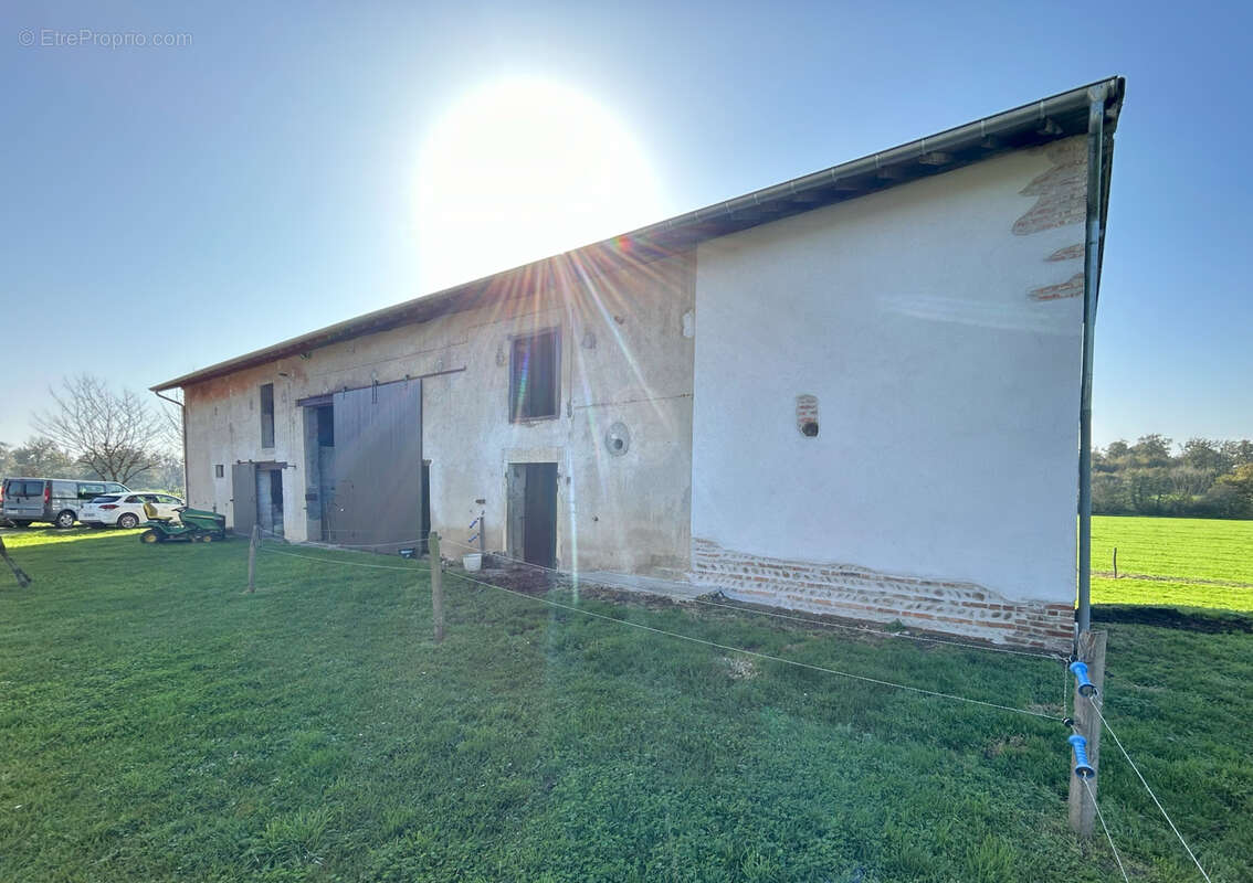 Maison à VILLARS-LES-DOMBES