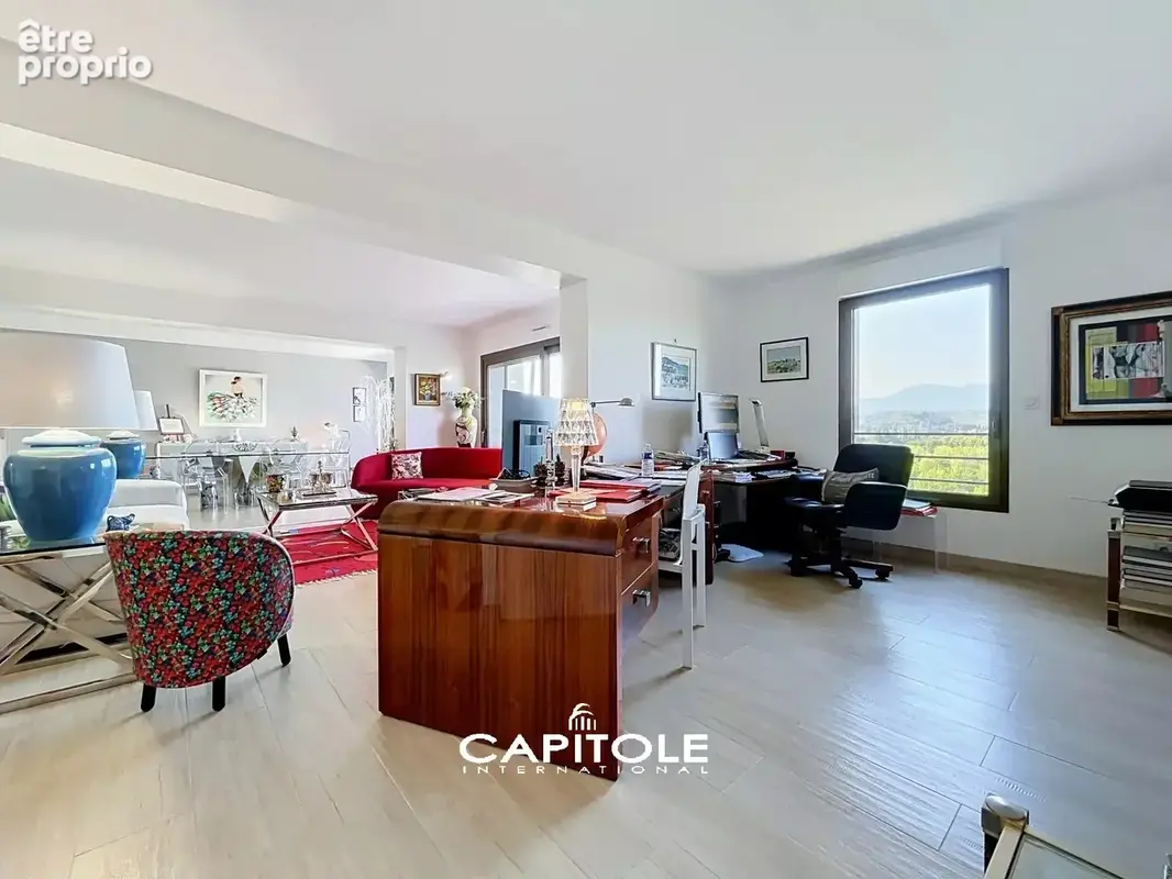 Antibes – Appartement d’exception 4 pièces de 159 m² en dernier étage – Vue mer et montagnes – Grande terrasse – Piscine – Doubl - photo 15
