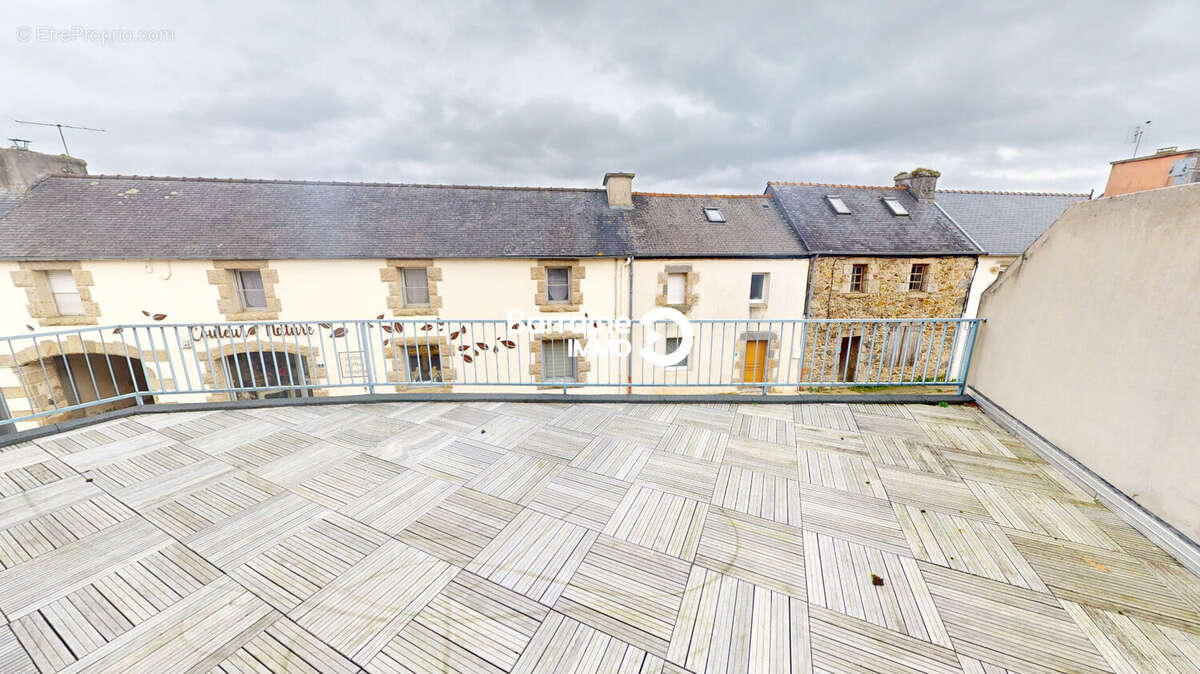 EXCLUSIVITE Maison T7 168 m² habitables en vente à PLOUDANIEL - photo 2