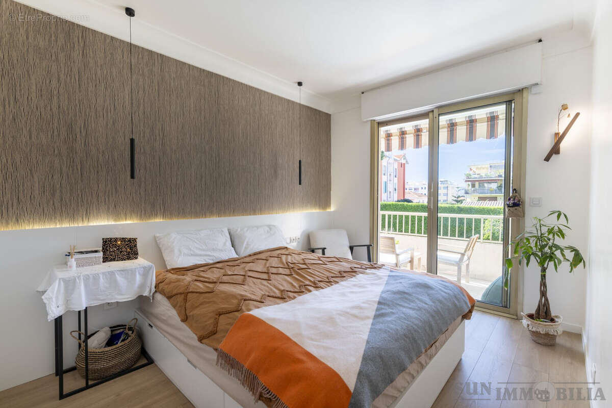 Appartement 92 m² à Saint-Laurent-Du-Var  - photo 8