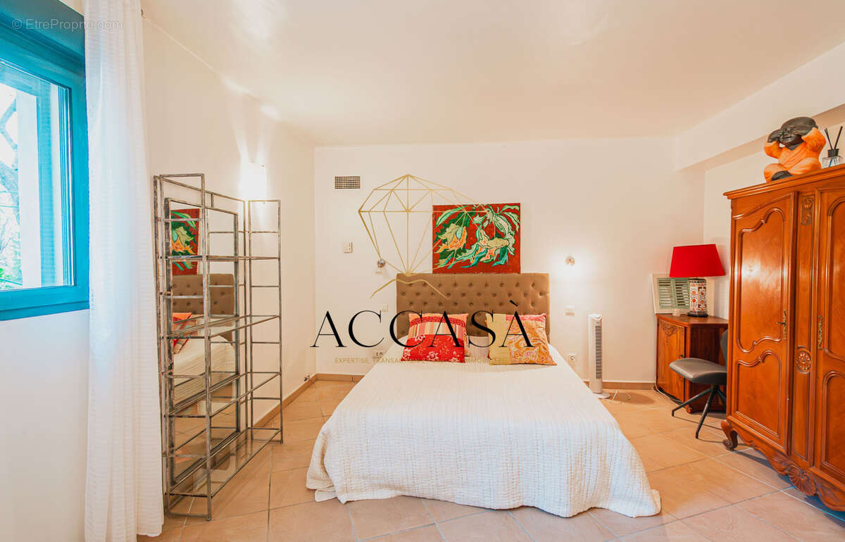 Maison à PORTO-VECCHIO