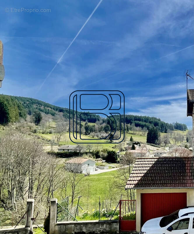 Maison à SAINT-ANTHEME