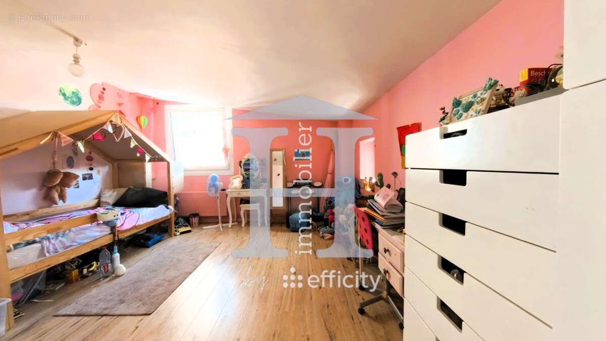 Maison 195 m² à Wahagnies  - photo 5