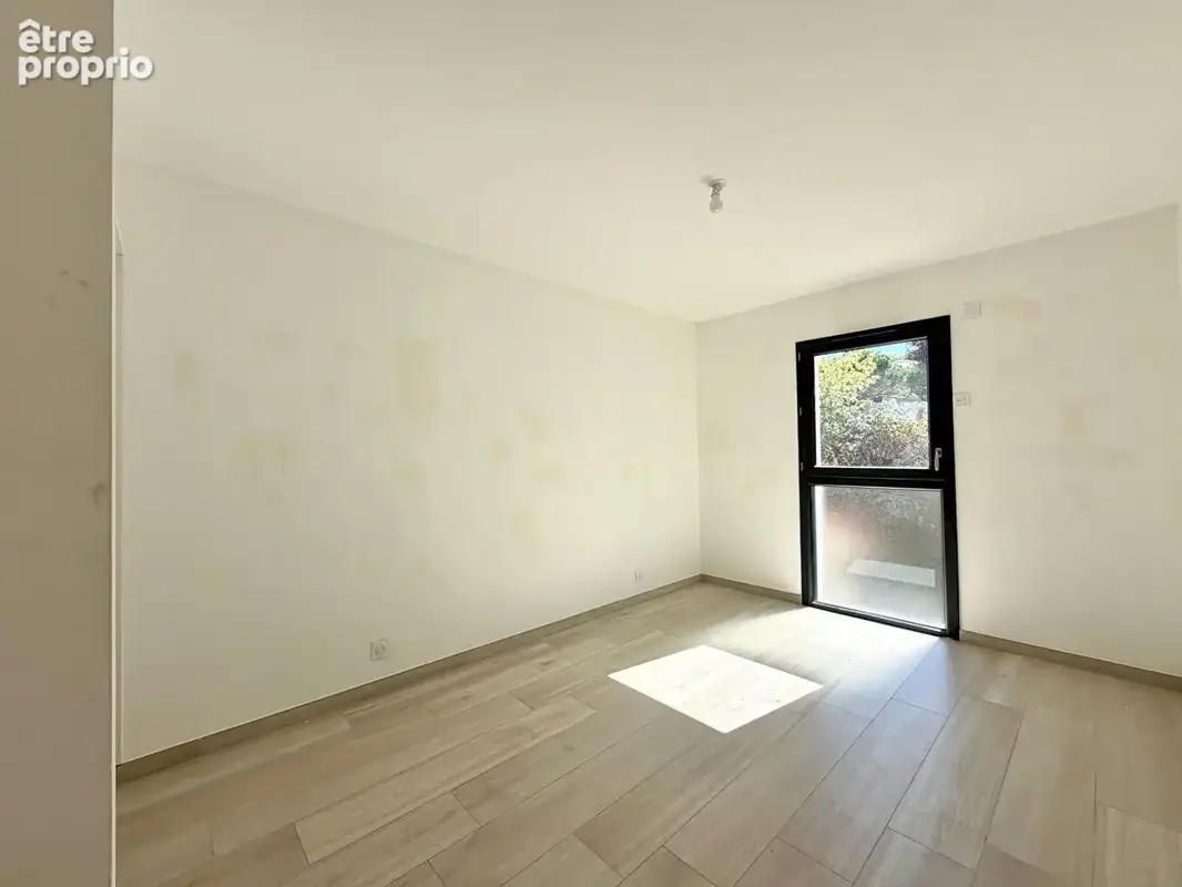 Saint-chamond  villa récente de 2024  110 m² - photo 6