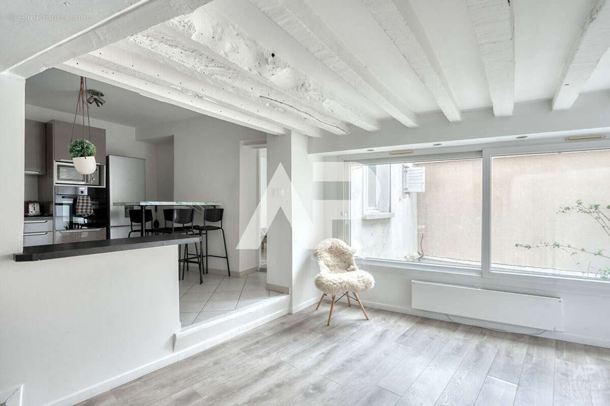 Appartement à RUEIL-MALMAISON
