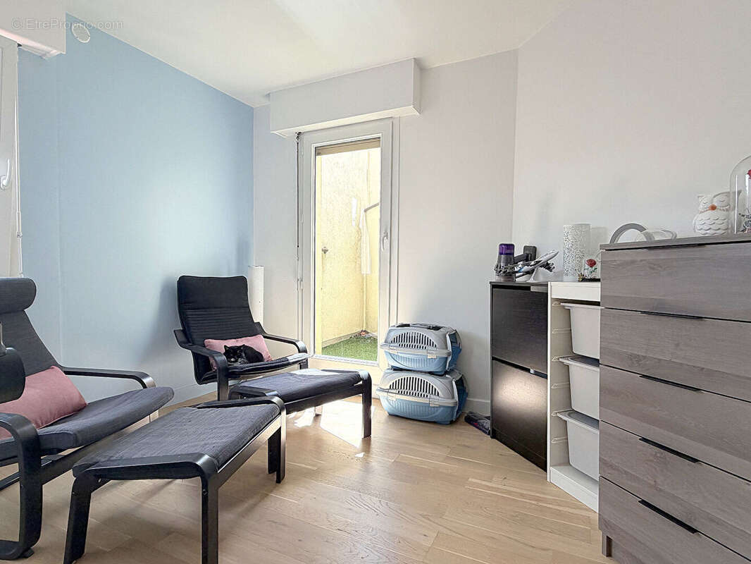 Appartement à MONTIGNY-LE-BRETONNEUX