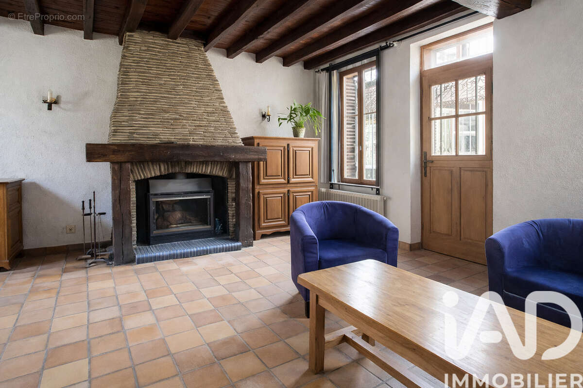 Photo 4 - Maison à FERE-CHAMPENOISE