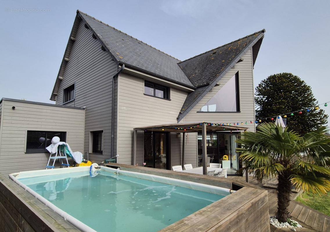 Maison à SAINT-AUBIN-DU-CORMIER