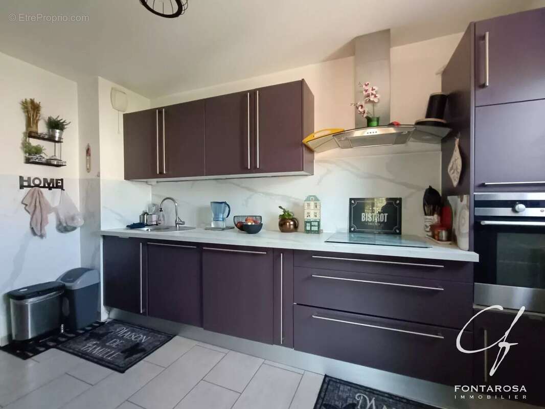 Appartement à FREJUS