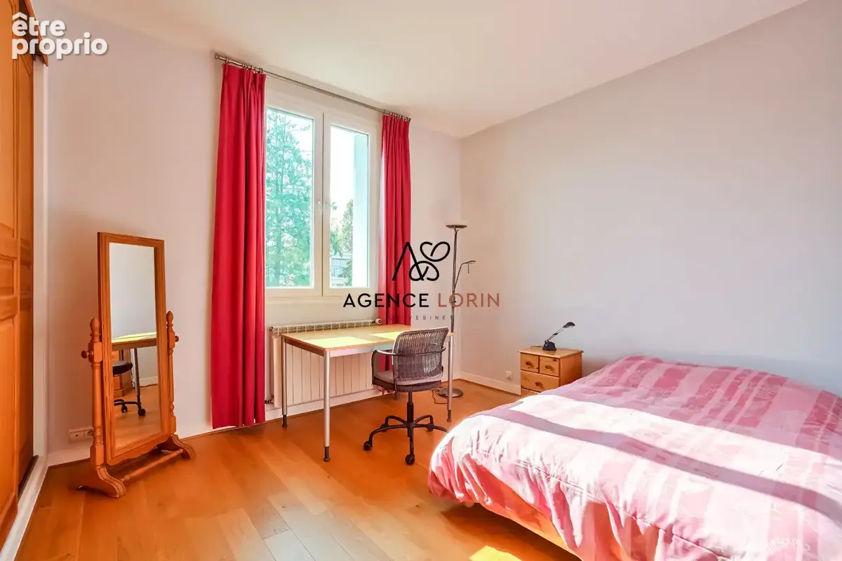 Maison Le Vésinet - 250 m² - 9 pièces - photo 11