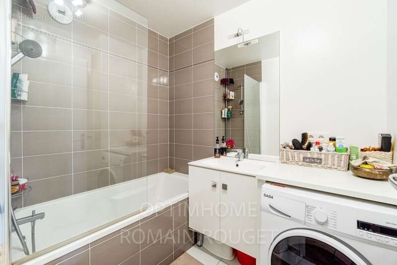 Appartement à NANTERRE