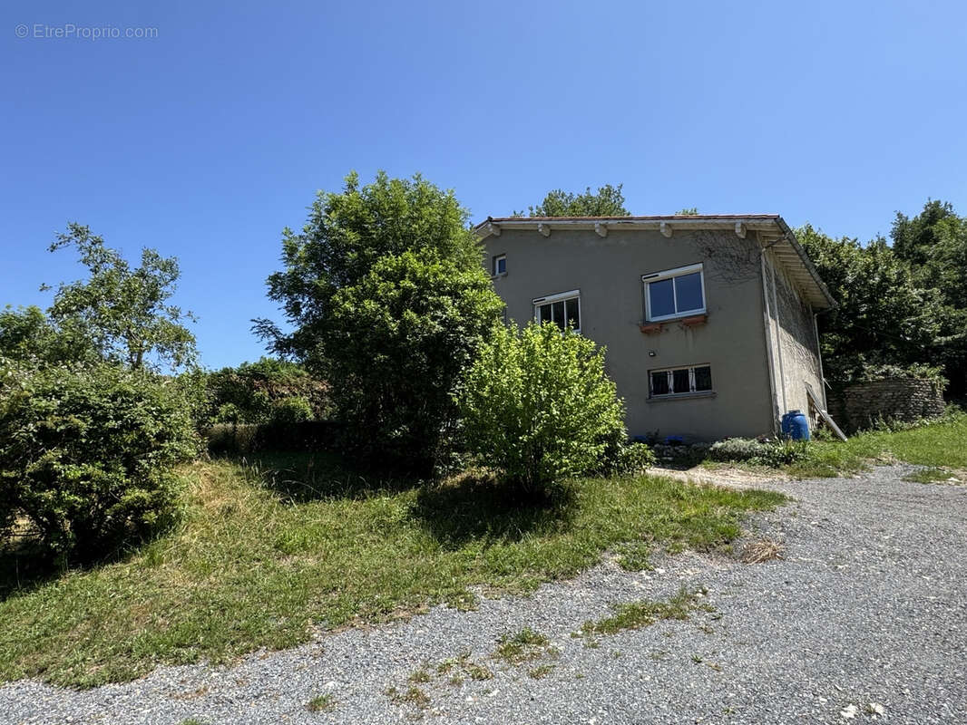 Maison à AIGUEFONDE