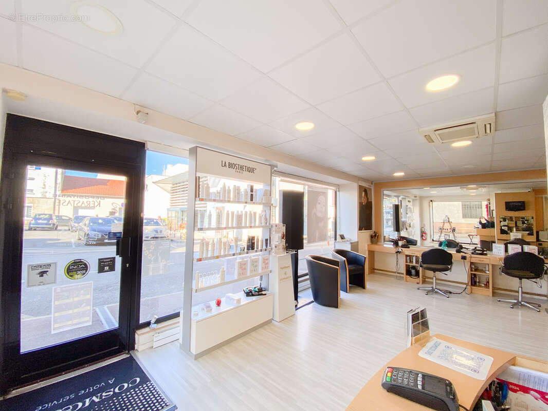 Salon de coiffure mixte - espace bien etre - montlhery - photo 3