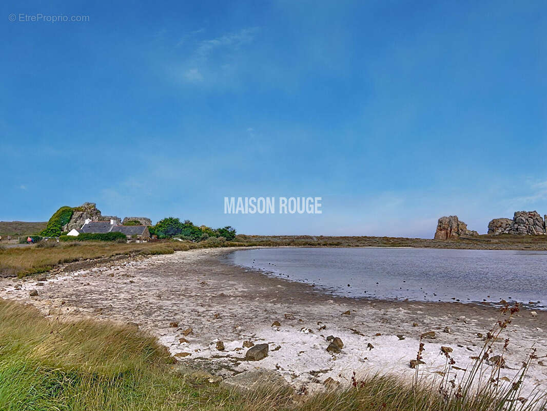 Maison à PLOUGRESCANT