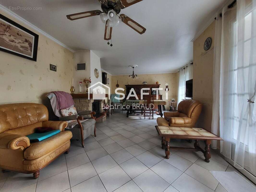 Photo 3 - Maison à SAULGOND