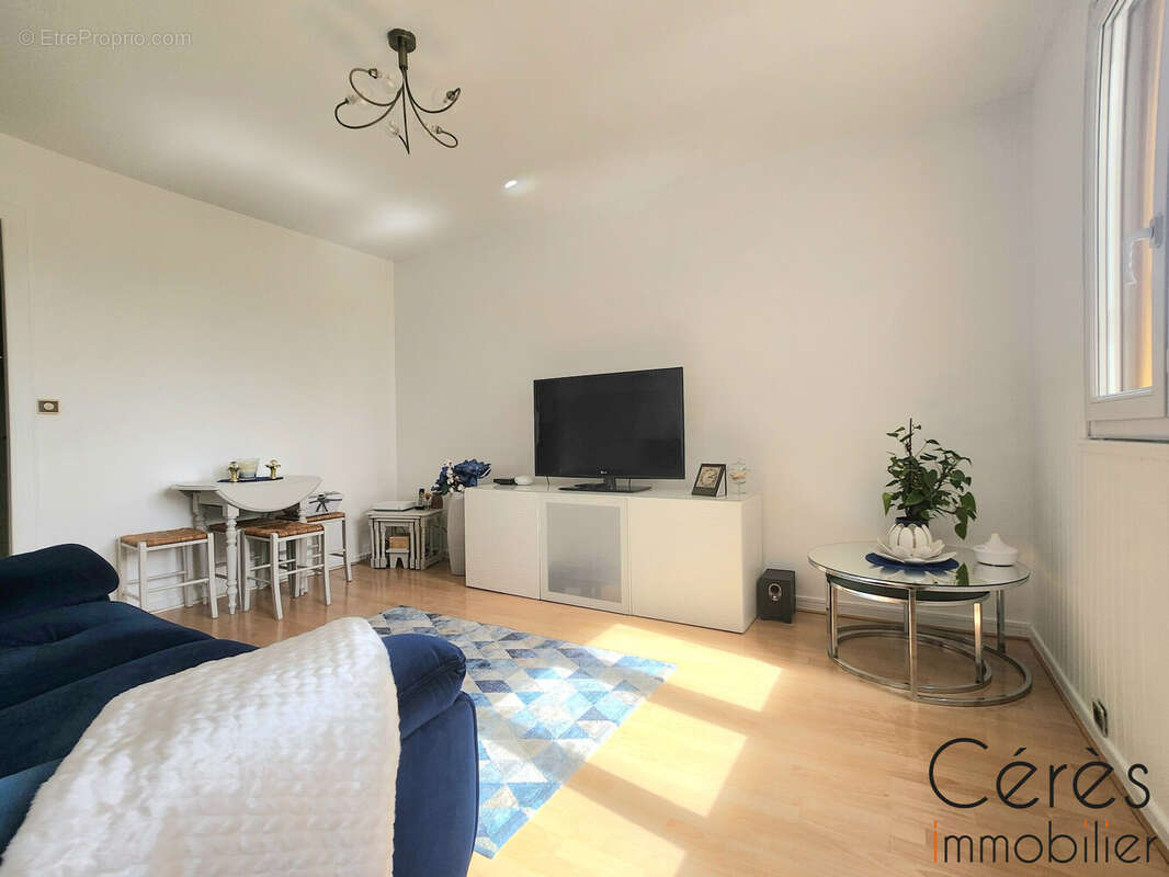 Appartement à ROMAINVILLE