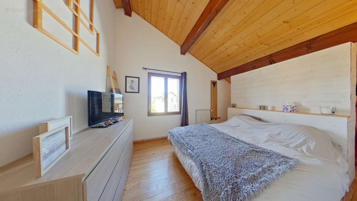 Maison à SAINT-PIERRE-DELS-FORCATS