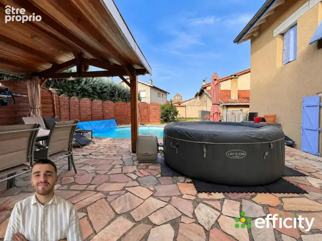 Maison 10 pièces 225 m² à vendre à Saint-Marcellin-En-Forez (42680) - photo 18