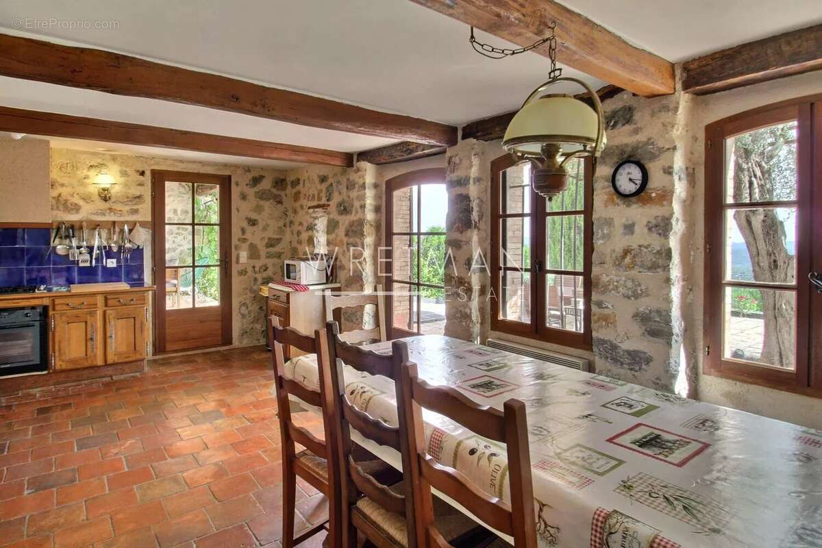 Maison à CALLIAN