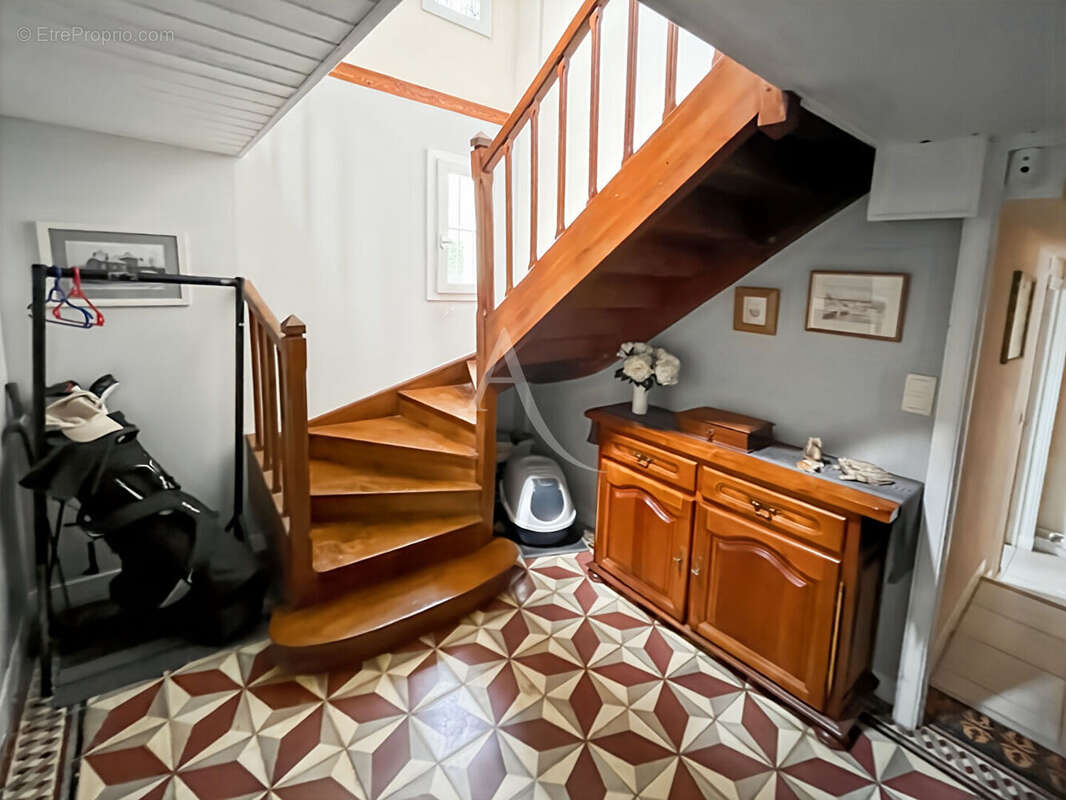 Maison à PRAYSSAC