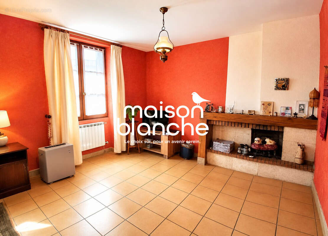 Maison à POMPAIRE