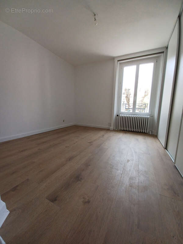 Appartement à LANGOGNE